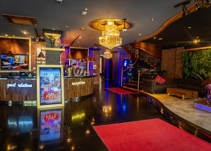 The Bahman - Formerly Abc Hotel-